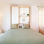 Apartment #59 Balcony 5mins Old Town & Sea Ac Wifi