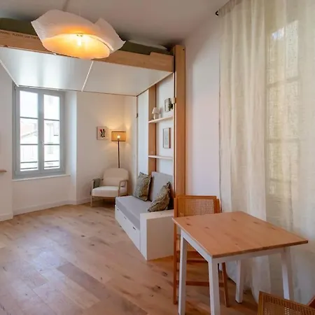 #14 Staywiz Us -Central Balcony 5Mins Old Town & Sea Ac Wifi