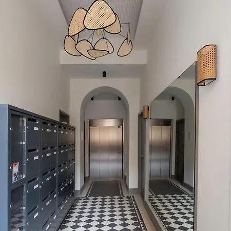 Apartman #14 Staywizus - Central Balcony 5Mins Old Town & Sea Ac Wifi Nizza